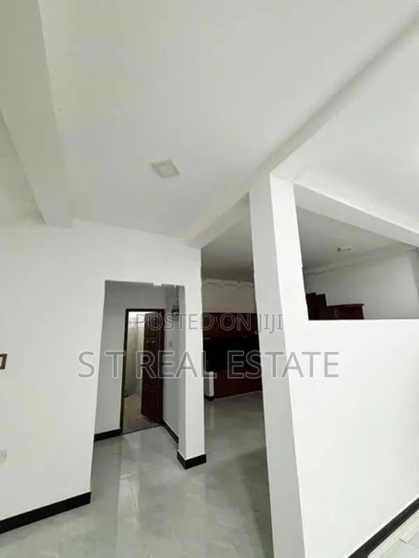 Newly Build Luxury 3 Story House For Sale In Kiribathgoda.