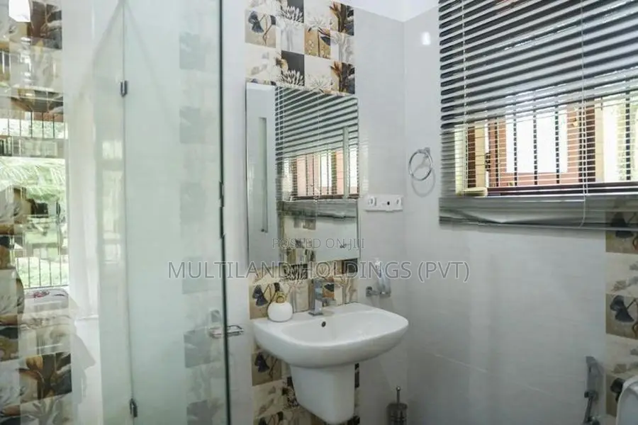 New House For Sale in Kandy (with furnitures)