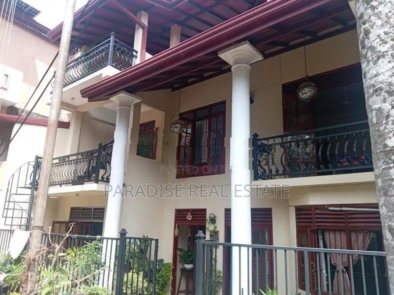 2 STORY HOUSE FOR RENT IN DEHIWALA