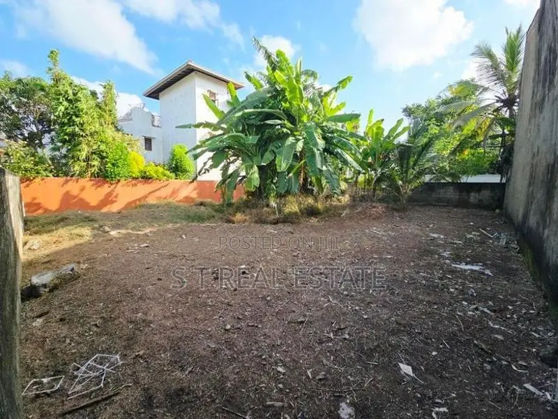 10.90P High Residential Bare Land For Sale In Bokundara