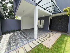 Architecture Designed Luxury 3 Story House For Sale In Pannipitiya