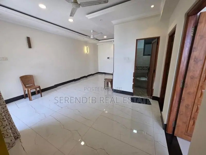 2 Bed Rooms Apartment Sale in Colombo 6