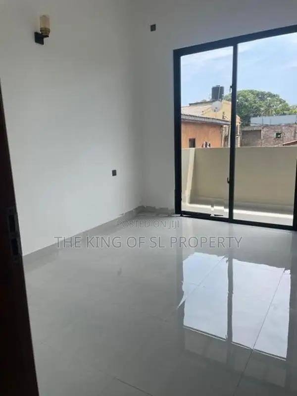 House for sale in Kalubowila