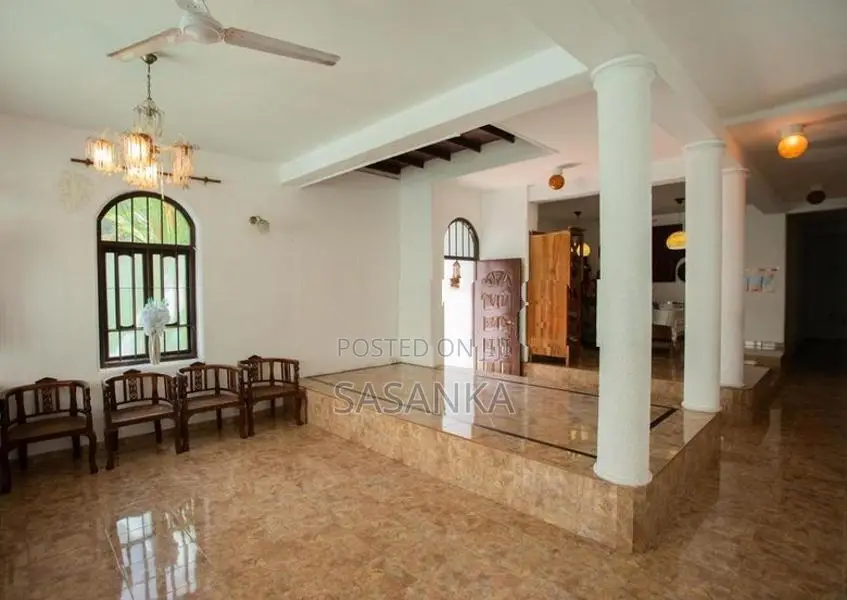 Nugegoda 7 Bed Rooms Modern Luxury House for Sale