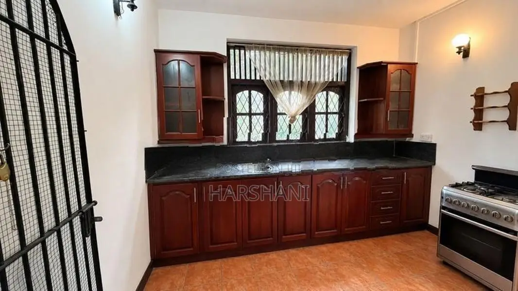 22P with House at LAND VALUE, Walking Distance to Vidyala Junc