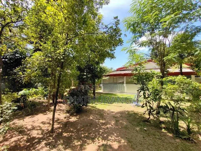 නුවර පාරට ලගින්ම පර්චස් 27ක නිවස විකිණීමට