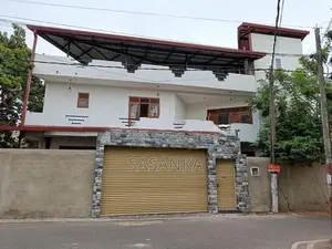Dehiwala Nadimala Modern Luxury Two Story House For Sale