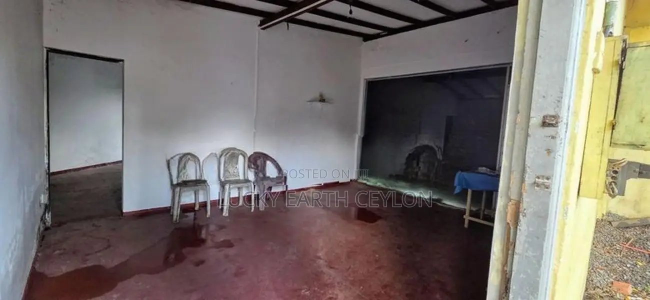 Battaramulla, Commercial Property For Rent/Lease (NZM1129)