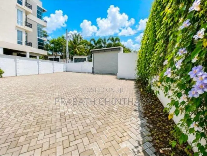 Building for Rent in Pannipitiya