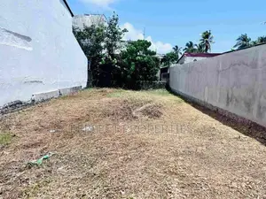Perfect Land for Sale – Mahabage / Wattala (99m to Main Road)