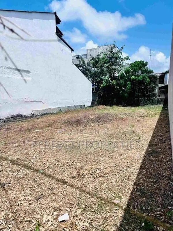 Perfect Land for Sale – Mahabage / Wattala (99m to Main Road)
