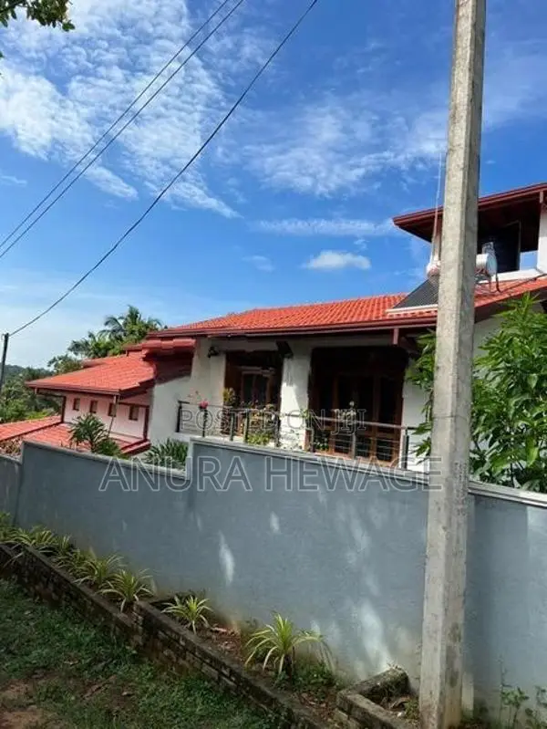 Luxury House for Sale Minuwangoda, (With furniture) (ID : MNGD002)