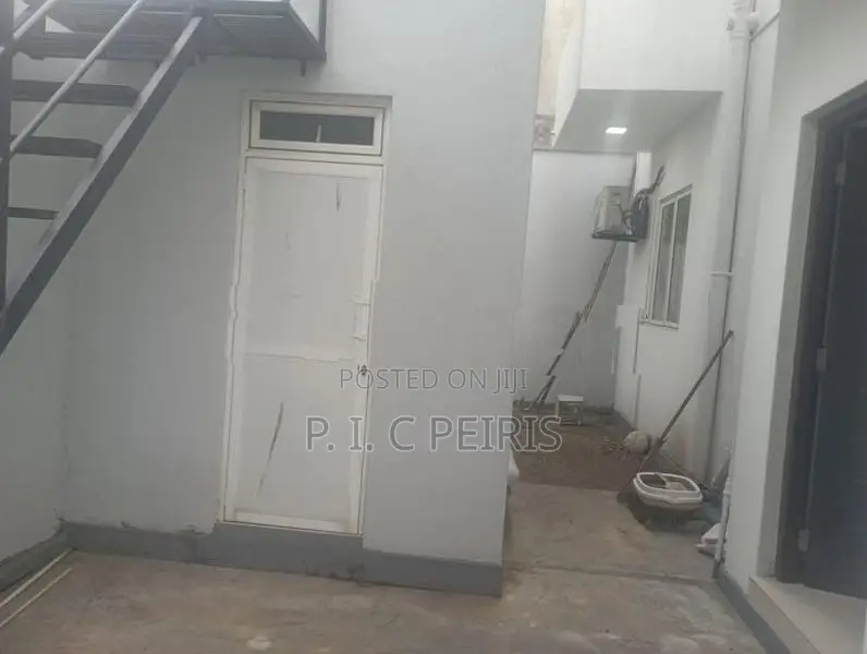 Beautiful,Modern Two Story house for sale in Katuwapitiya,Negombo.Gamp