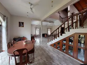 Pannipitiya Luxury House available for Sale