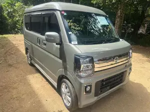 Nissan Clipper Rio 2025