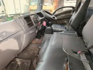 Isuzu Elf NPR85 MANUAL 16FT LM 2009