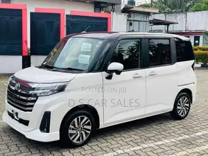 Toyota Roomy Custom G 4 Way Cam 2026