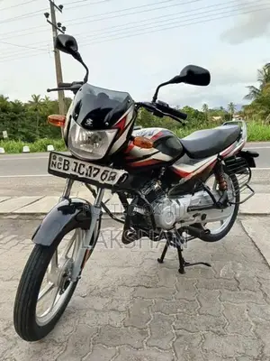 Bajaj CT100 2021