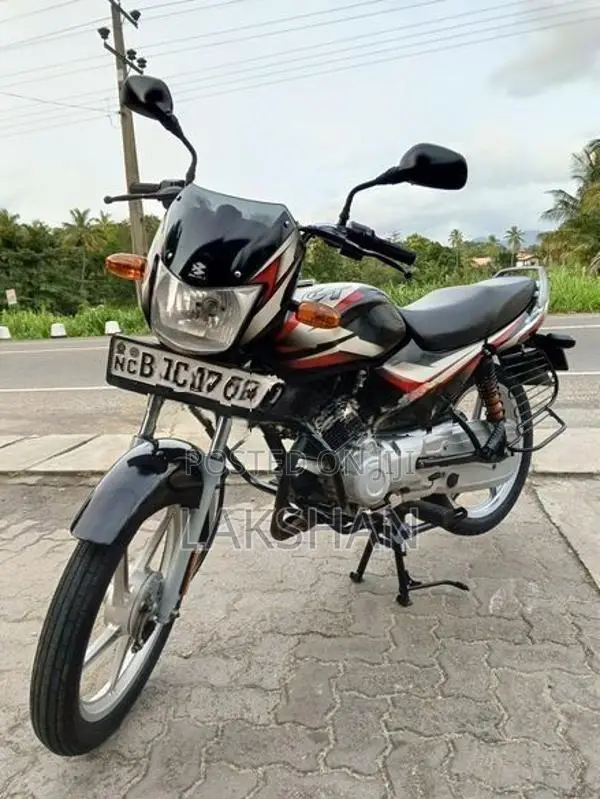 Bajaj CT100 2021