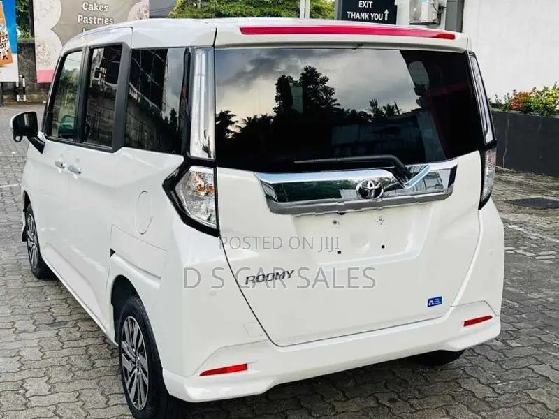 Toyota Roomy Custom G 4 Way Cam 2025