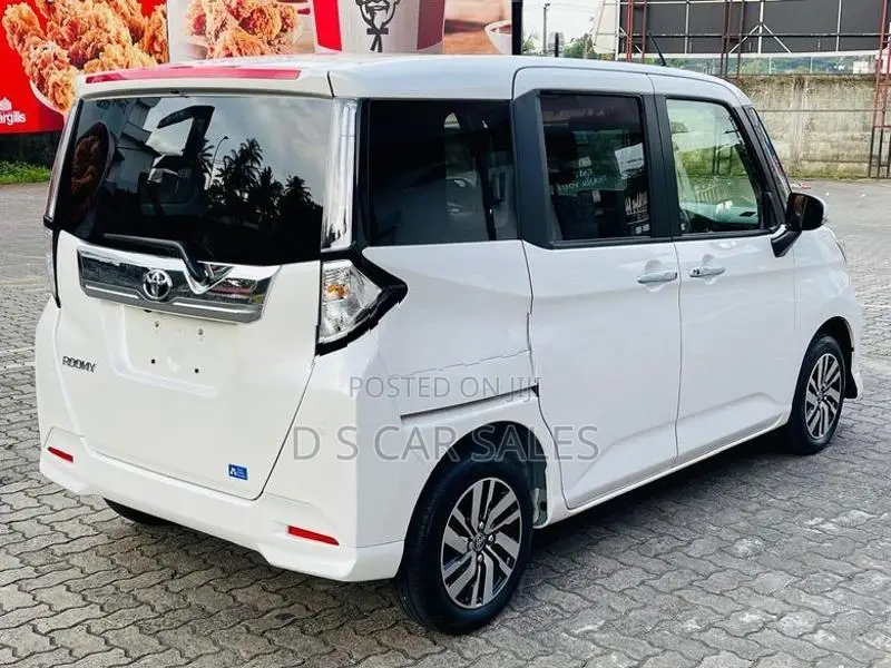 Toyota Roomy Custom G 4 Way Cam 2025