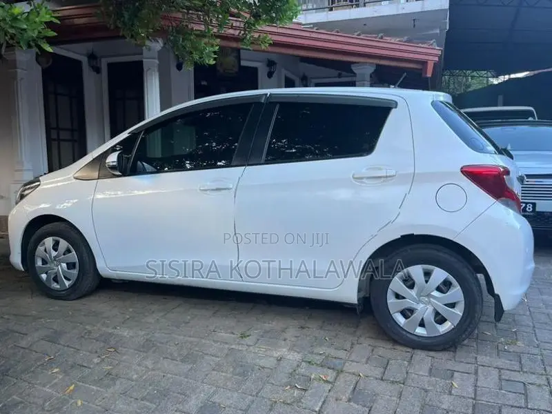 Toyota Vitz Safety 2016