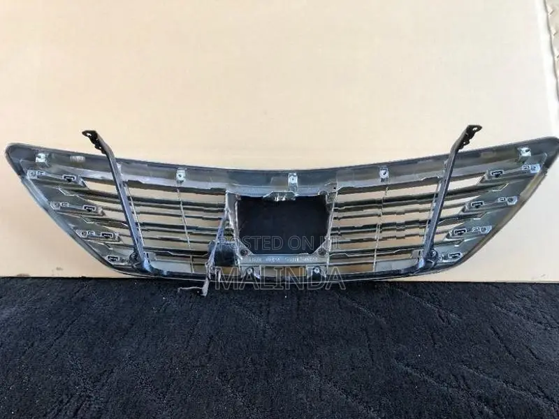 Toyota Crown (GWS204) Front Shell - Reconditioned