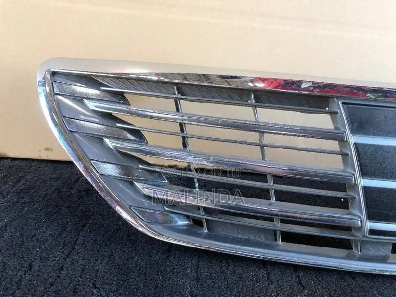 Toyota Crown (GWS204) Front Shell - Reconditioned