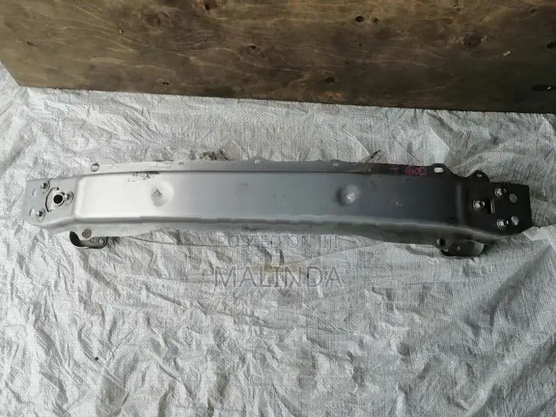 Toyota Vitz (KSP130) Reinforcement - Reconditioned