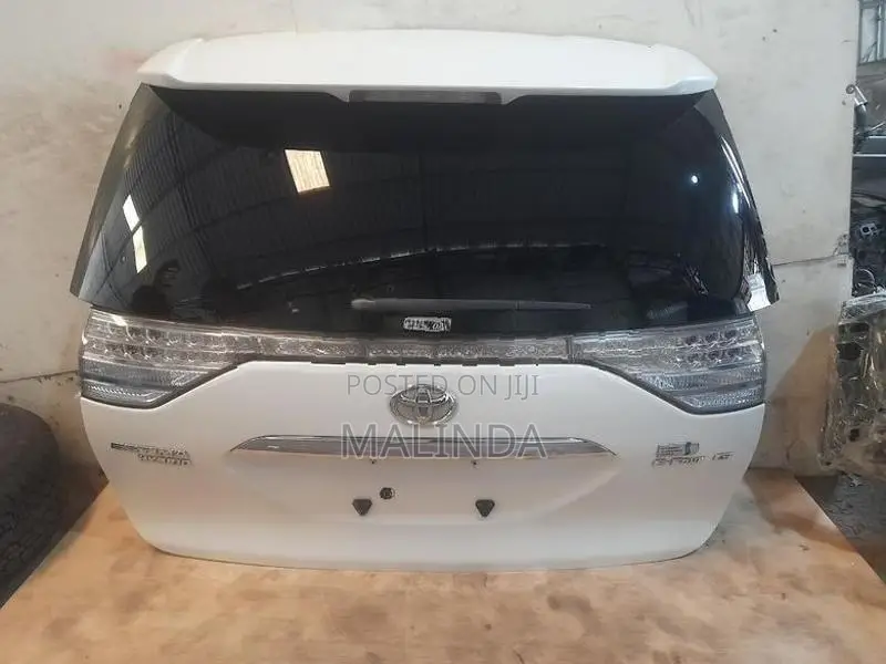 Toyota Estima (AHR20) Complete Dicky Door - Reconditioned