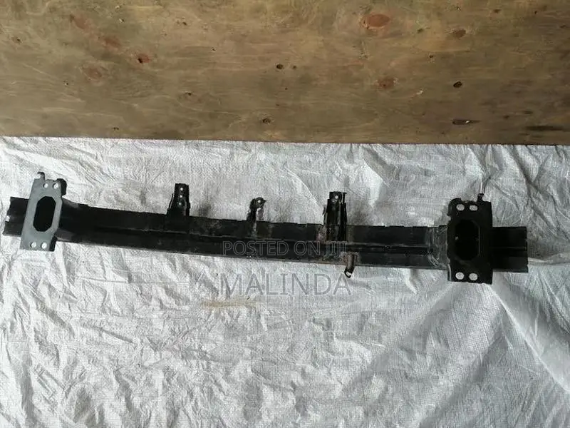 Toyota Estima (AHR20) Reinforcement