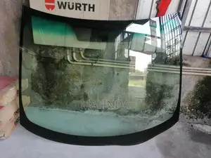 Toyota Estima (AHR20) Windscreen - Reconditioned