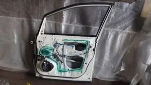 Toyota Estima (AHR20) RH Front Door - Reconditioned