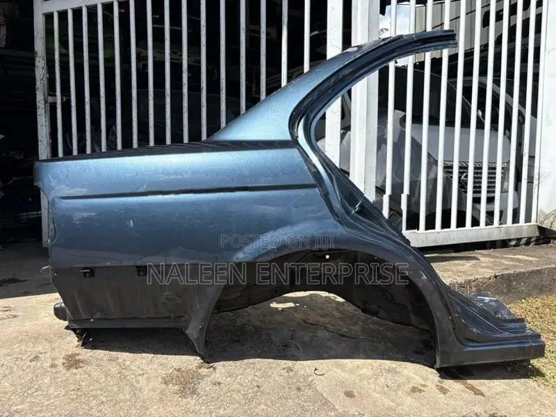 Nissan FB15 Rear Right Side Cut / Quarter Panel