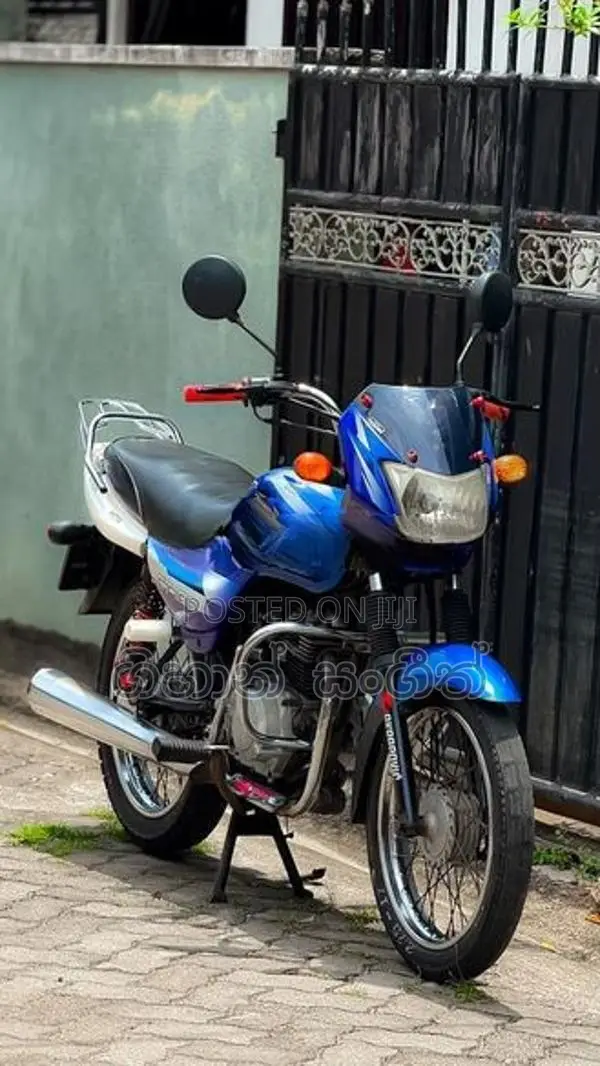 Bajaj CT100 2006