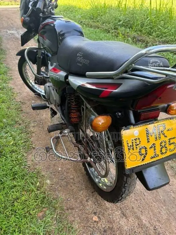 Bajaj CT100 2006
