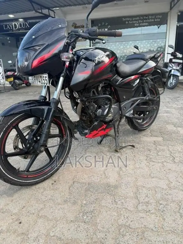 Bajaj Pulsar 180 2018