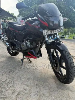 Bajaj Pulsar 180 2018