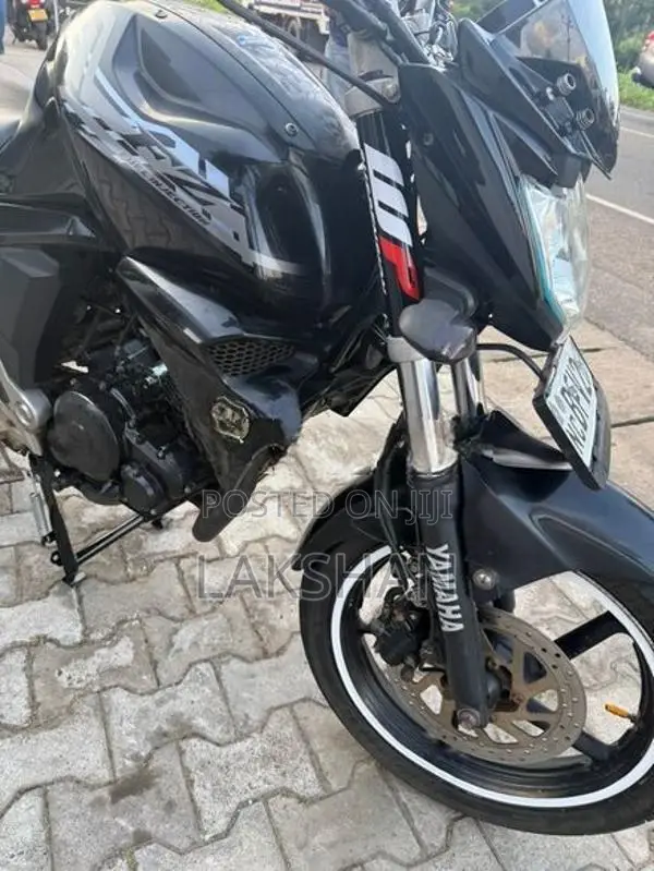 Yamaha FZs V2 2017