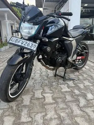 Yamaha FZs V2 2017