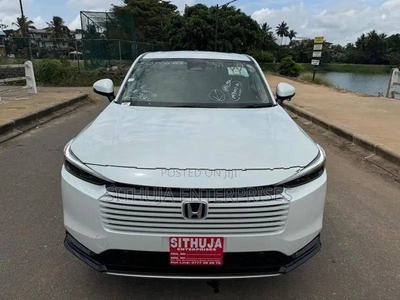 Honda Vezel Z Apple 2025