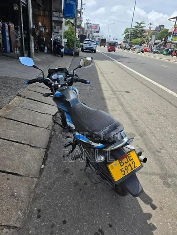 Bajaj Discover 125 2024