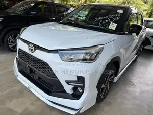 Toyota Raize Z 1000cc 2024