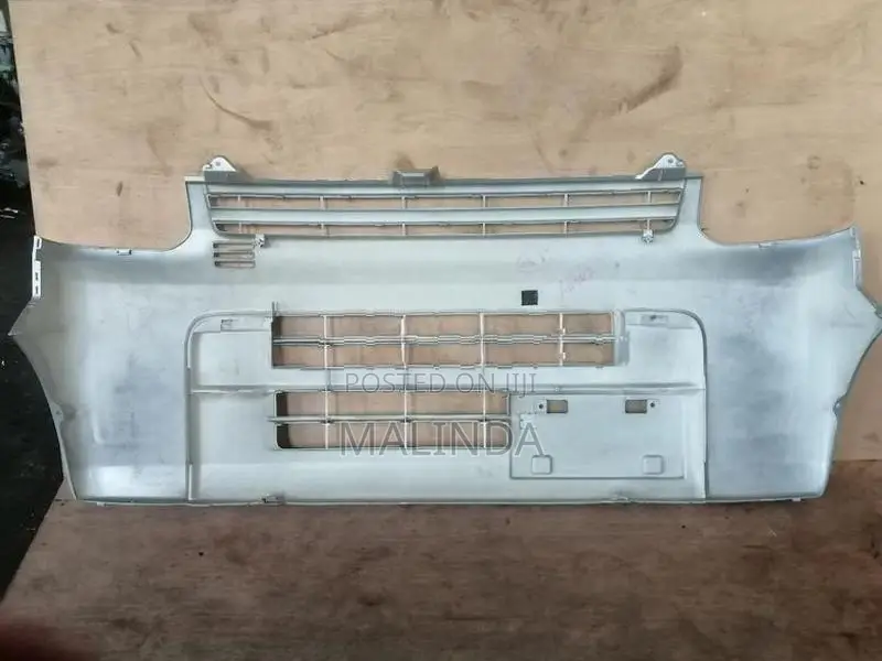 Suzuki Every (DA17) Front Buffer - Reconditioned