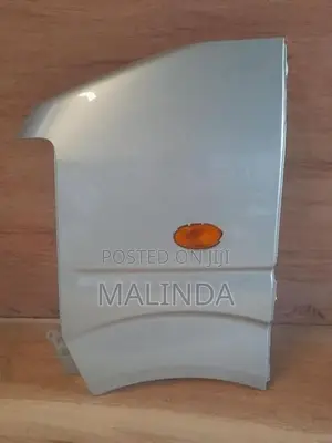 Suzuki Every (DA64) LH/RH Fender - Reconditioned