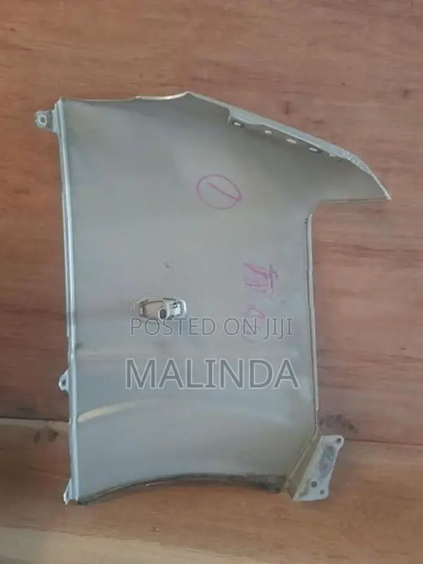 Suzuki Every (DA64) LH/RH Fender - Reconditioned