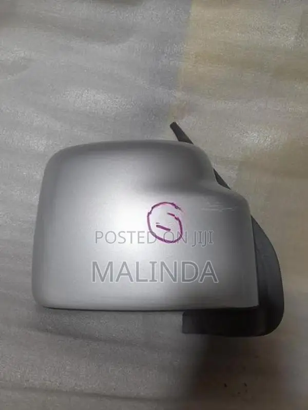 Suzuki Every (DA64) RH Side Mirror - Reconditioned