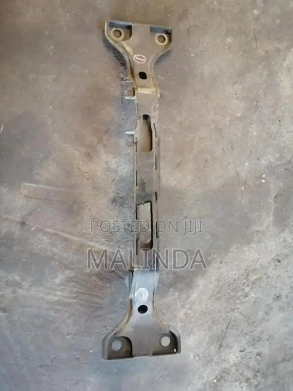 Suzuki Every (DA64) Engine Bed - Reconditioned