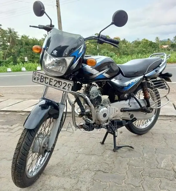 Bajaj CT100 2015