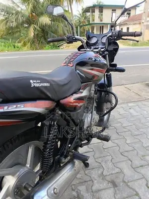 Bajaj Discover 2021